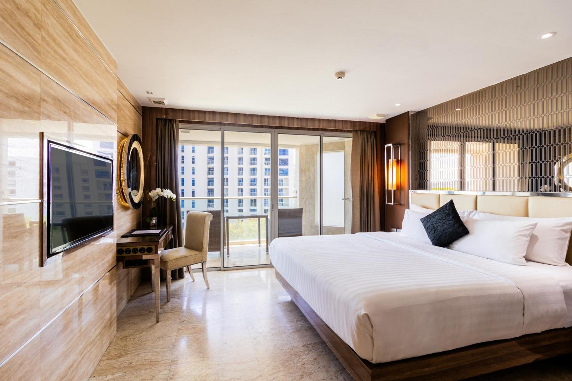 The Sanctuary Resort Pattaya, BW Signature Collection Esterno foto