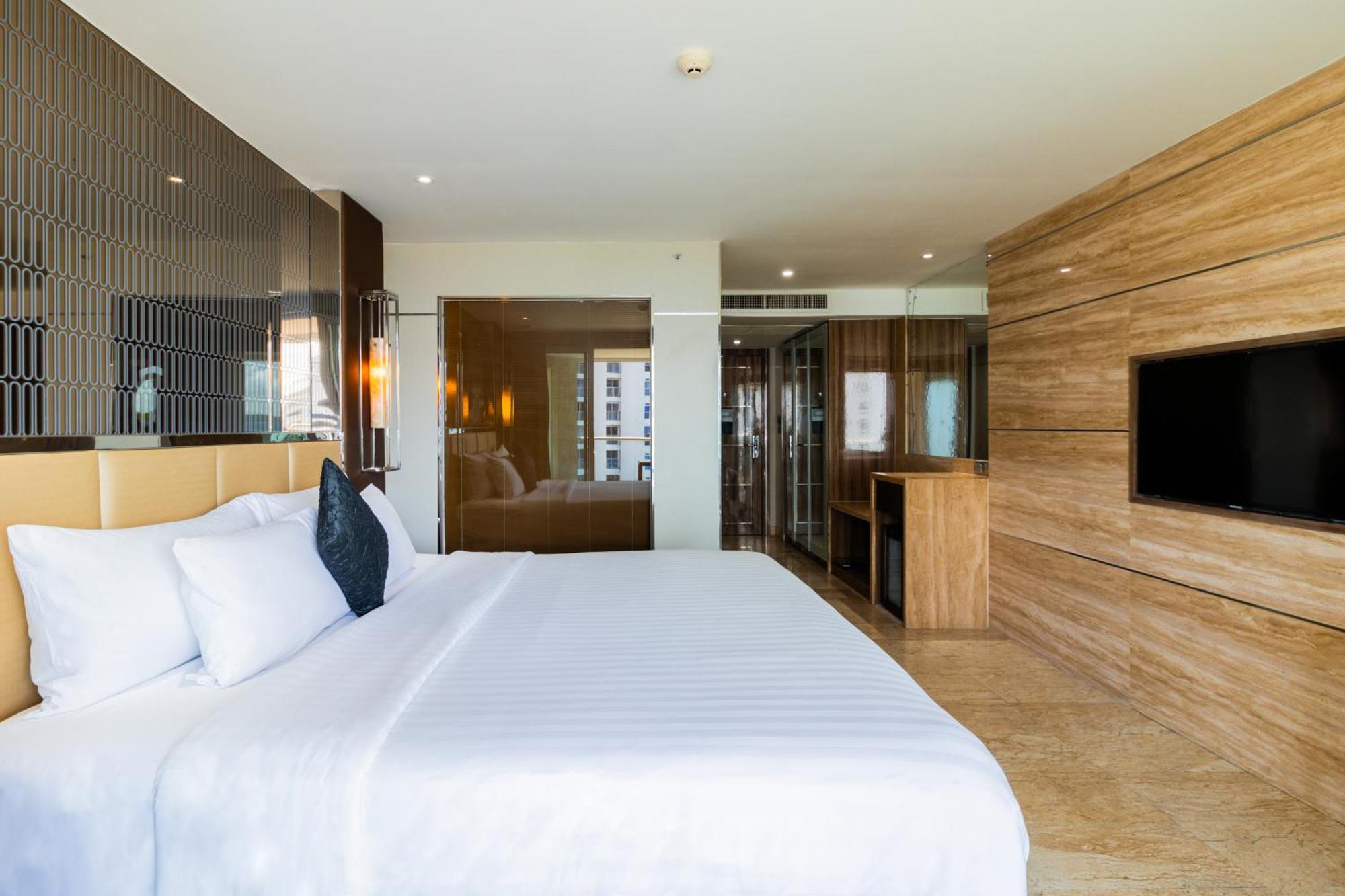 The Sanctuary Resort Pattaya, BW Signature Collection Esterno foto